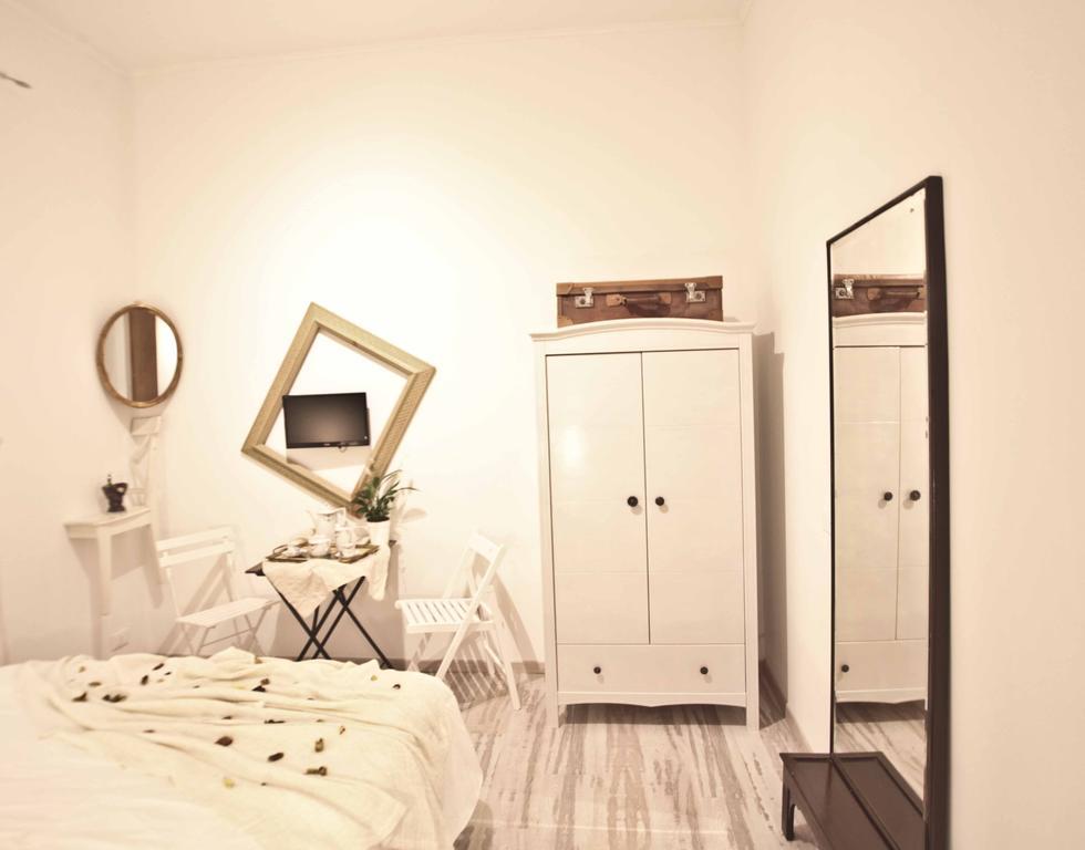 Sottosoprasannio Bed & Breakfast Rome Ruang foto