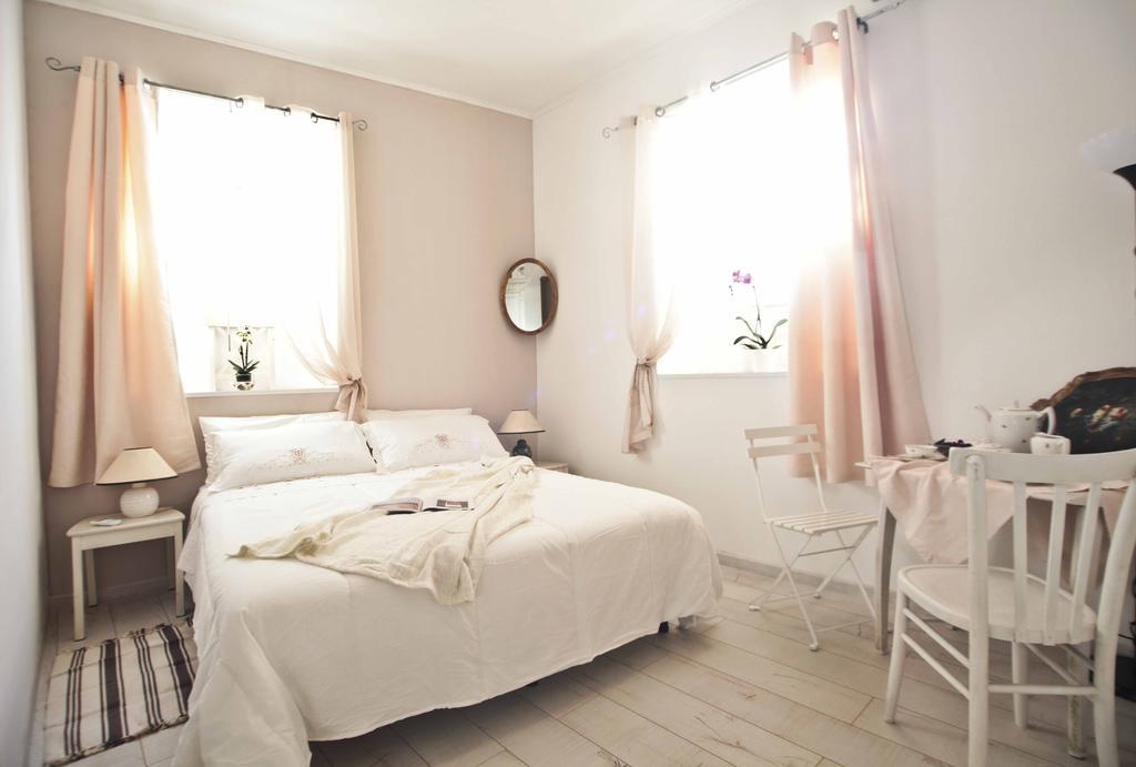 Sottosoprasannio Bed & Breakfast Rome Ruang foto