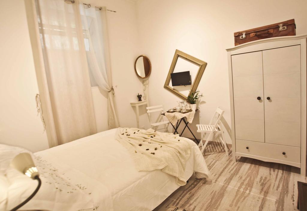 Sottosoprasannio Bed & Breakfast Rome Ruang foto