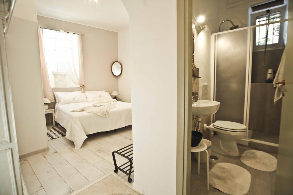 Sottosoprasannio Bed & Breakfast Rome Ruang foto